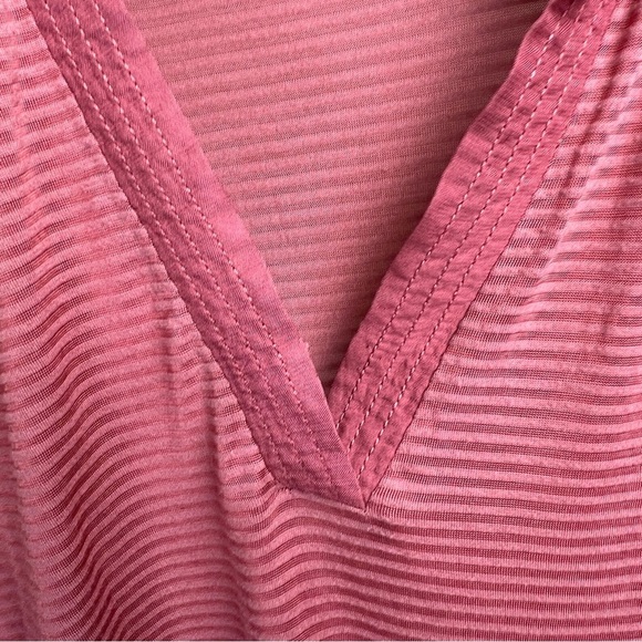 LUCKY BRAND Rose tone Striped Short Sleeves with Ties Top. Size Large - Picture 4 of 7